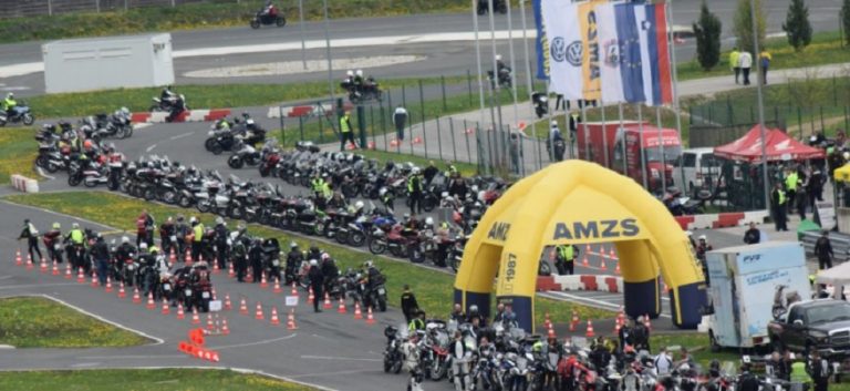 MOTORISTI, PREVIDNO NA CESTI! »NE PREHITEVAJTE ŽIVLJENJA. MOTORIST ZA VEDNO!« PA JE LETOŠNJI SLOGAN PREVENTIVNIH AKTIVNOSTI AGENCIJE ZA VARNOST PROMETA