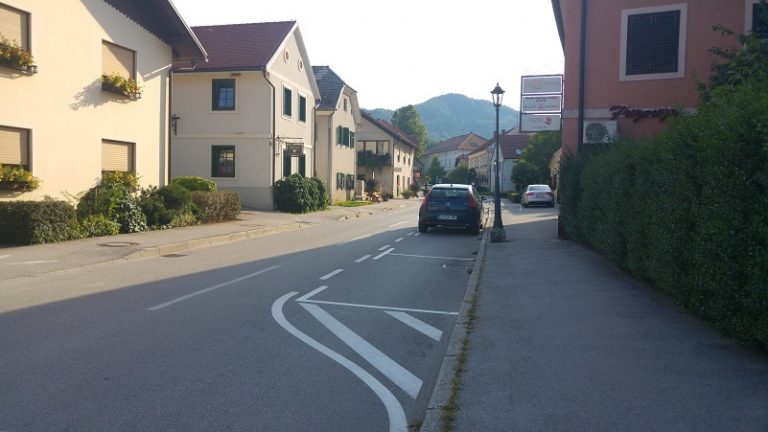 Na Vranskem poleg umiritve prometa do novih parkirnih mest