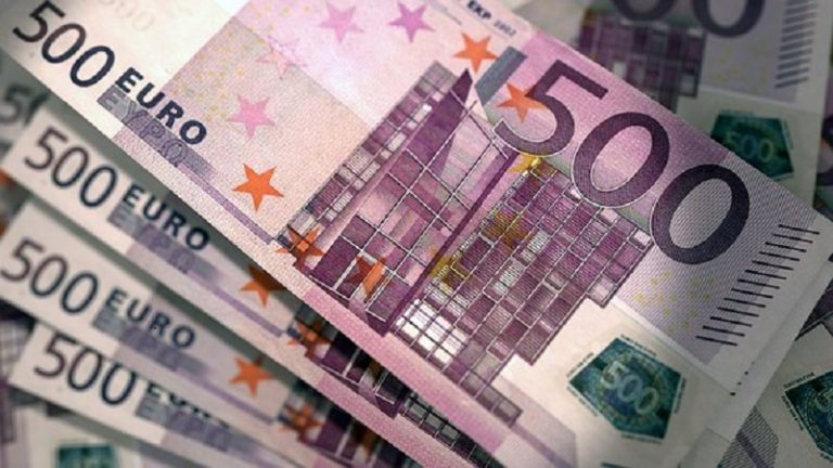 Po novem bo minimalna pokojnina znašala 500 evrov, vendar le, če izpolnjujete pogoje