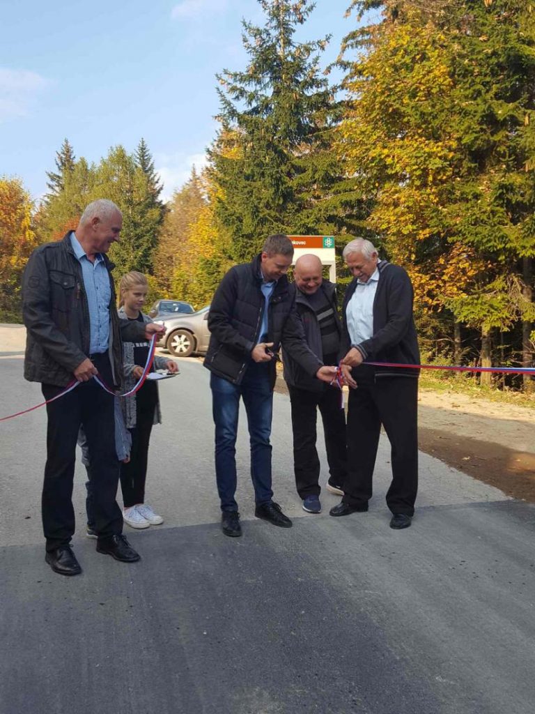 Promet čez Bele Vode do Smrekovca je spet omogočen