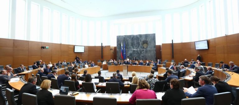 Kako solidarna je v resnici koalicija pod vodstvom Marjana Šarca?