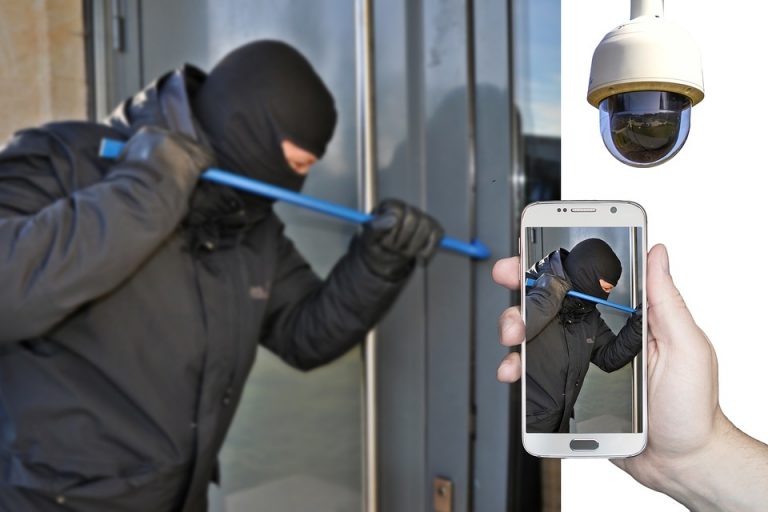 Nepovabljen gost odnesel denarnico