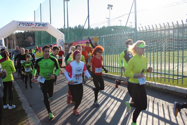 Druženje in rekreacija – štafetni tek Sv. Barbare Velenje
