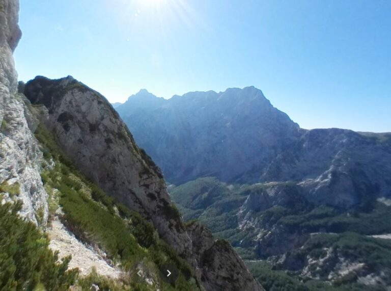Solčava – onemoglemu planincu pomagali gorski reševalci