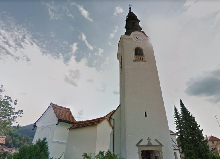 Zakaj ministrstvo križniškemu redu namesto vrnitve cerkve predvideva zgolj odškodnino?