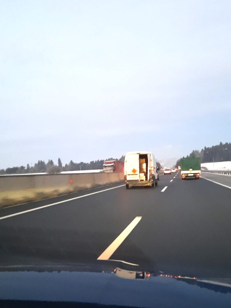 Pri prevozu eksploziva ni upošteval predpisanih zahtev