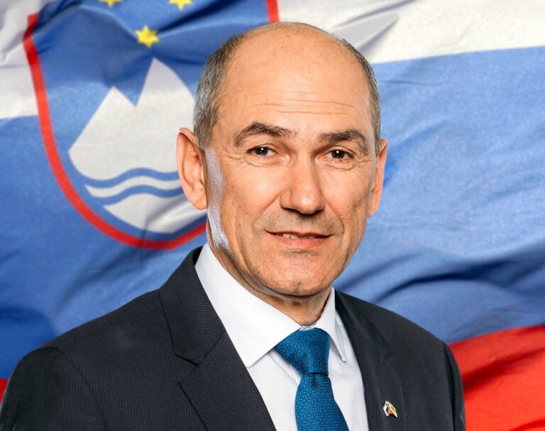 Janez Janša: Boj za Slovenijo se ne konča z enim volilnim večerom