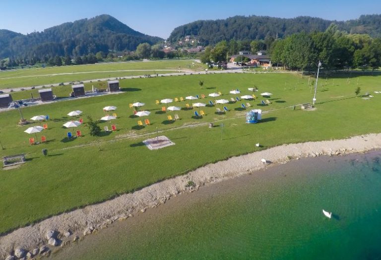 JAVNO ZBIRANJE PONUDB ZA NAJEM HIŠK NA VELENJSKI PLAŽI