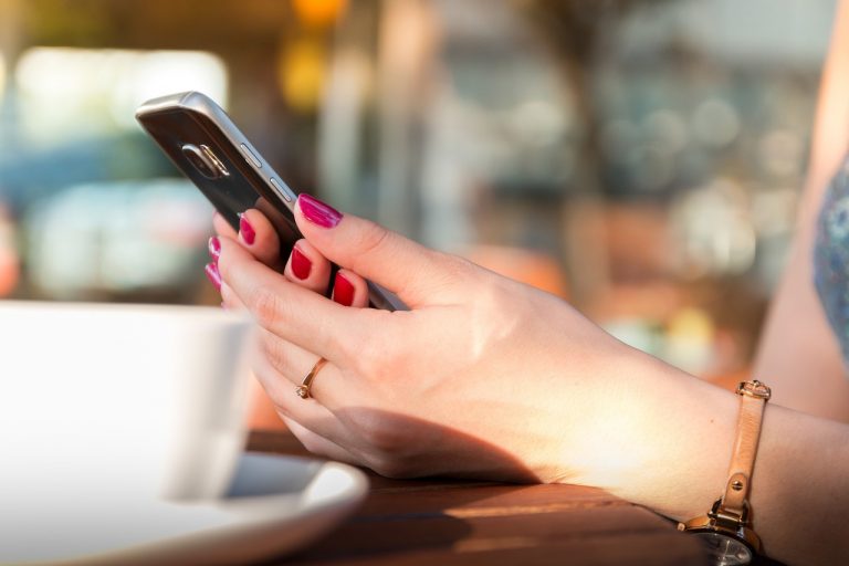 ZAČEL JE DELOVATI KLICNI CENTER ZA OBNOVO PO POPLAVAH 2023 NA TELEFONSKI ŠTEVILKI 114