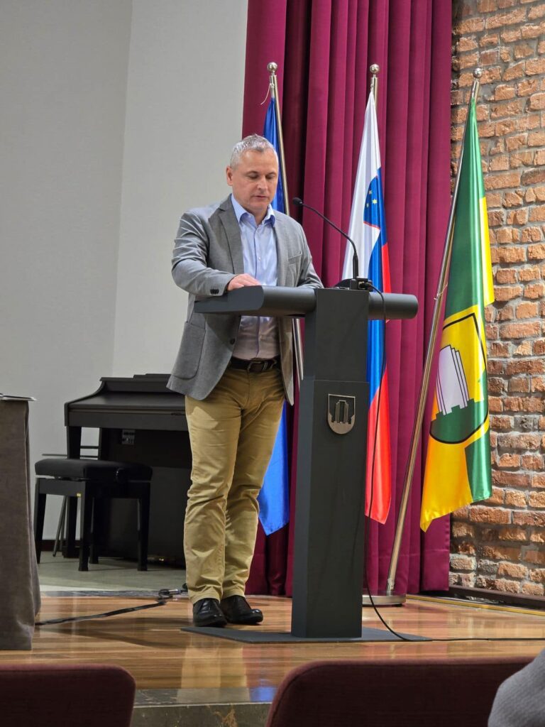 Mnenje glede zakona o prehodnem financiranju in pravičnega prehoda iz premoga