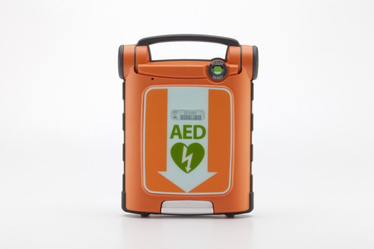 NOV AED NA LJUBNEM – ZA VARNEJŠI VSAKDAN